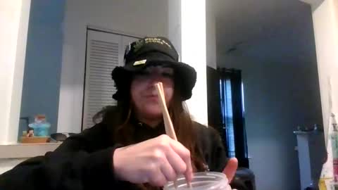 Snapshot of missmonatoyou chatting on 19, 4, 2026 MissMona online show from 19, 4, 2026
