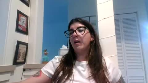 Snapshot of missmonatoyou chatting on 16, 5, 2026 MissMona online show from 16, 5, 2026