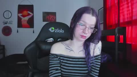 Mistress Nikki Vill online show from 17, 2, 2026