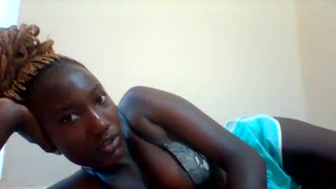 pretty gal online show from 5, 3, 2025