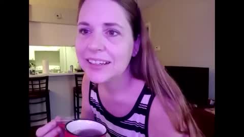 Snapshot of misssexysweet chatting on 1, 2, 2025 misssexysweet online show from 1, 2, 2025