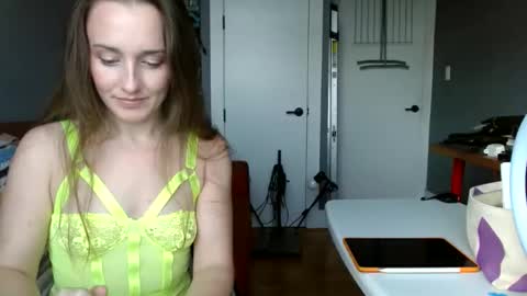 Snapshot of misssummerwest chatting on 3, 1, 2025 Summer West online show from 3, 1, 2025