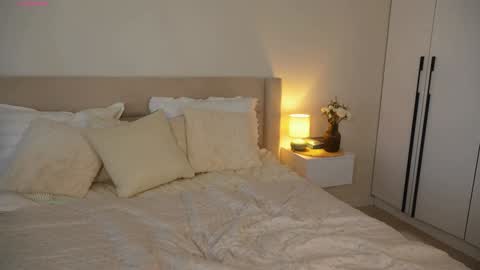 You can call me Pretty online show from 9, 3, 2026