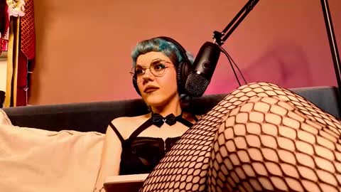 Snapshot of misstaco chatting on 21, 9, 2025 Tacodeluxe online show from 21, 9, 2025