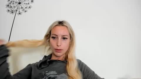 Missy matrix online show from 20, 12, 2025