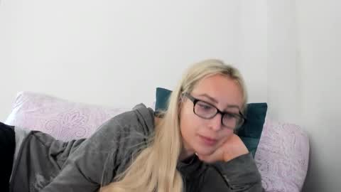 Snapshot of missy_matrix chatting on 19, 5, 2026 Missy matrix online show from 19, 5, 2026