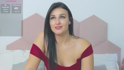 Snapshot of missyross_ chatting on 13, 7, 2026 Elly online show from 13, 7, 2026