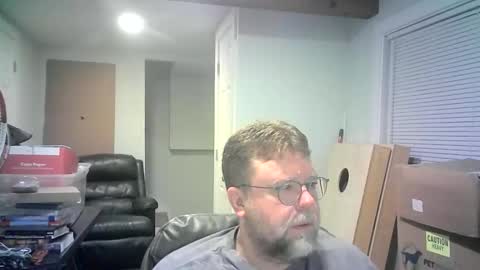 Mr. Happy online show from 21, 4, 2026