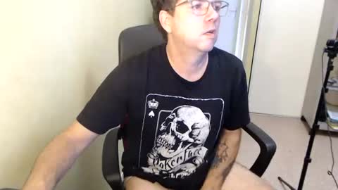 Snapshot of mistercoeur1 chatting on 4, 7, 2026 mistercoeur online show from 4, 7, 2026