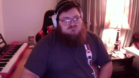 Snapshot of mistermac935 chatting on 11, 2, 2025 mistermac935 online show from 11, 2, 2025