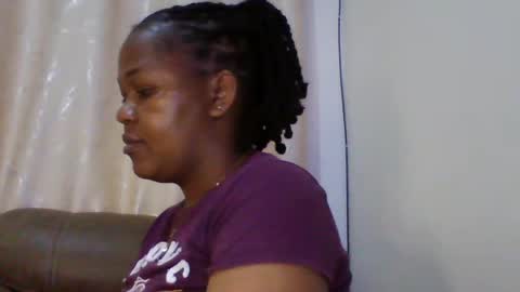 Snapshot of misticmoment chatting on 31, 5, 2026 misticmoment online show from 31, 5, 2026