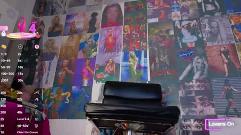 Snapshot of mistileav chatting on 26, 4, 2026 online show from 26, 4, 2026