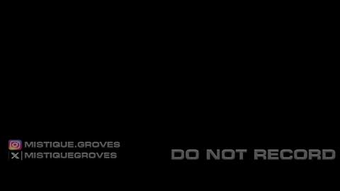 Snapshot of mistique_groves chatting on 5, 11, 2025 Mistique Groves online show from 5, 11, 2025