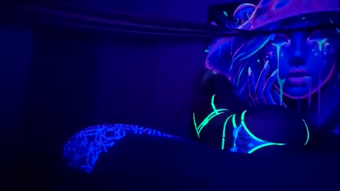 Snapshot of mistitwilight chatting on 1, 11, 2025 misti twilight online show from 1, 11, 2025