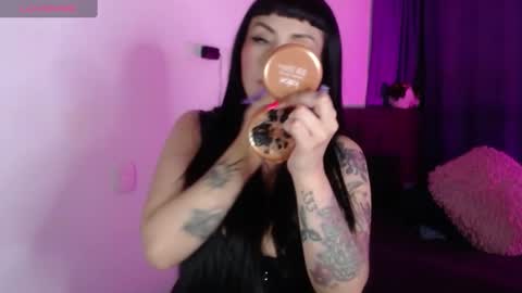 Snapshot of mistress_ditta2 chatting on 29, 1, 2025 online show from 29, 1, 2025