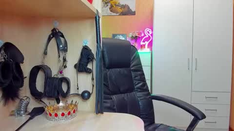 Mistress Kristi online show from 26, 9, 2025