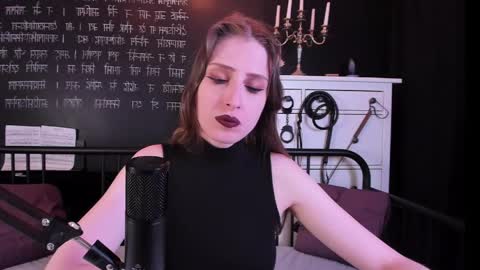 Snapshot of mistress_marlene chatting on 23, 4, 2026 Mistress Marlene online show from 23, 4, 2026