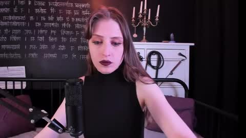 Snapshot of mistress_marlene chatting on 9, 5, 2026 Mistress Marlene online show from 9, 5, 2026