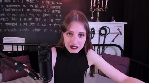 Snapshot of mistress_marlene chatting on 7, 6, 2026 Mistress Marlene online show from 7, 6, 2026