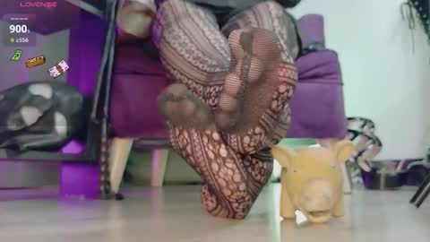 Snapshot of mistressjm_ chatting on 23, 2, 2026 Jhadee online show from 23, 2, 2026