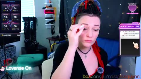 Snapshot of mistressquynnxo chatting on 1, 7, 2026 Mistress Quynn online show from 1, 7, 2026