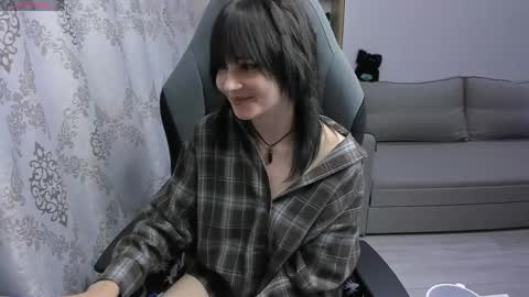 Snapshot of misty_dark chatting on 6, 5, 2026 misty_dark online show from 6, 5, 2026