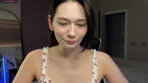 misty_roseee online show from 14, 2, 2025