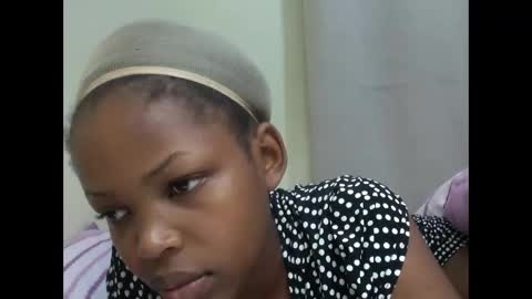 misty_shee online show from 15, 12, 2025