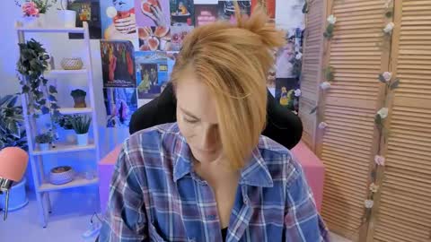 Snapshot of mistybarnes chatting on 2, 3, 2025 MistyBarnes NONUDE MODEL online show from 2, 3, 2025