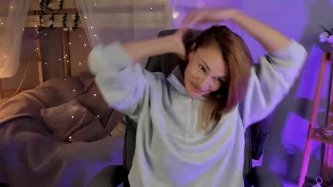 Snapshot of mistybarnes chatting on 2, 11, 2025 MistyBarnes NONUDE MODEL online show from 2, 11, 2025