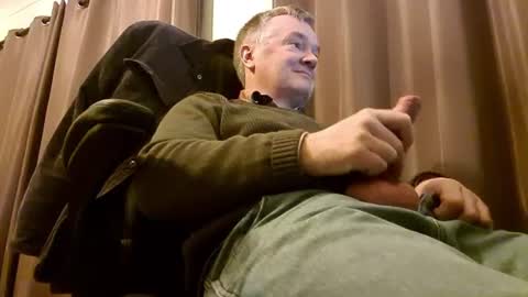 Snapshot of mitchoxxford chatting on 23, 7, 2026 mitchoxxford online show from 23, 7, 2026