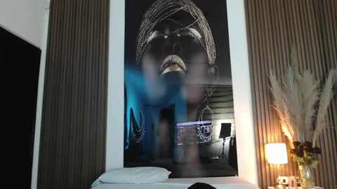 Mtica Brennet online show from 24, 10, 2025