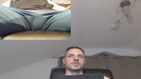 Snapshot of mitsch01 chatting on 9, 7, 2026 Mitsch online show from 9, 7, 2026