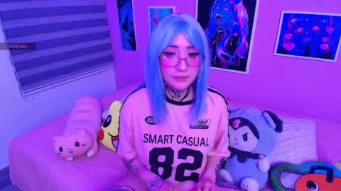 Snapshot of miwaviolet chatting on 8, 2, 2026 Miwa Violet online show from 8, 2, 2026