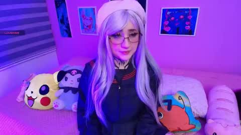 Snapshot of miwaviolet chatting on 2, 3, 2026 Miwa Violet online show from 2, 3, 2026