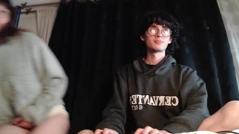 Snapshot of mixipeach chatting on 9, 2, 2026 Naomi and Nekorii online show from 9, 2, 2026