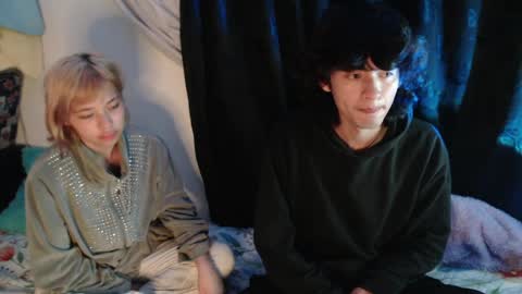 Snapshot of mixipeach chatting on 28, 5, 2026 Naomi and Nekorii online show from 28, 5, 2026