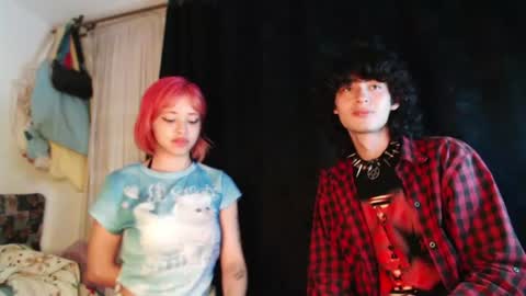 Snapshot of mixipeach chatting on 20, 6, 2026 Naomi and Nekorii online show from 20, 6, 2026