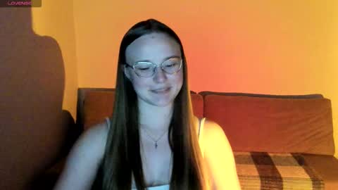 Miya online show from 12, 9, 2025