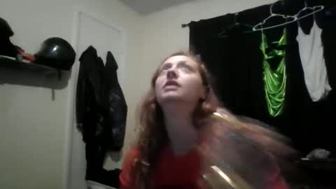 Snapshot of miztrezk chatting on 8, 5, 2026 miztrezk online show from 8, 5, 2026