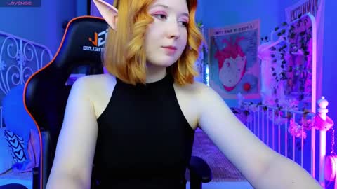 Snapshot of mizukinoyoru chatting on 16, 2, 2025 Mizuki online show from 16, 2, 2025