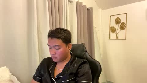 Michole Jay online show from 12, 2, 2026