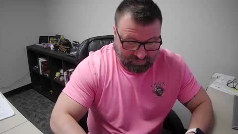 MLangworthy online show from 8, 4, 2026