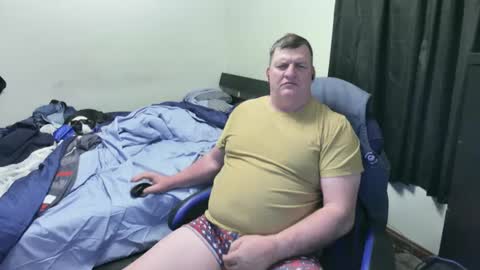 Snapshot of mmmthatsfunnn chatting on 7, 3, 2025 mmmthatsfunnn online show from 7, 3, 2025