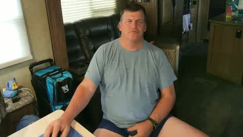 Snapshot of mmmthatsfunnn chatting on 15, 9, 2025 mmmthatsfunnn online show from 15, 9, 2025