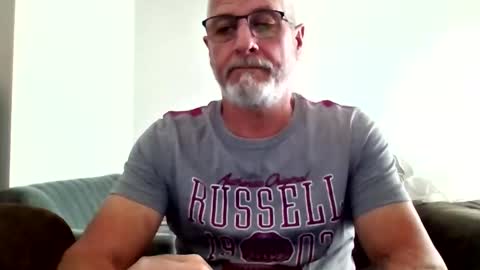 Snapshot of moamale chatting on 6, 4, 2026 moamale online show from 6, 4, 2026