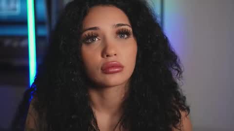 Snapshot of moan_4_you chatting on 20, 9, 2025 Ruxxx online show from 20, 9, 2025