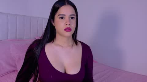 Snapshot of modelross07 chatting on 30, 6, 2026 zoe ross online show from 30, 6, 2026