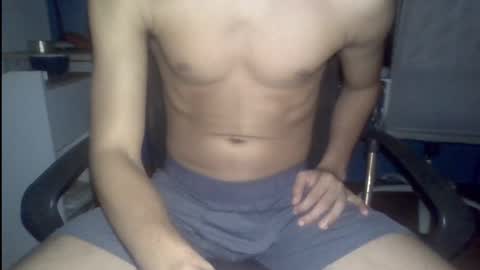 Snapshot of moi_017 chatting on 27, 1, 2025 moi 017 online show from 27, 1, 2025