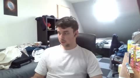 Snapshot of moistbreadstick chatting on 10, 5, 2026 moistbreadstick online show from 10, 5, 2026
